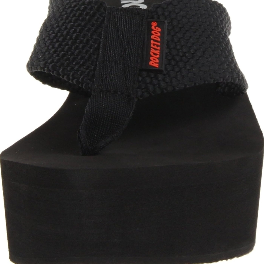 Rocket Dog Women's Black Platform Sandals - Picture 2 of 7
